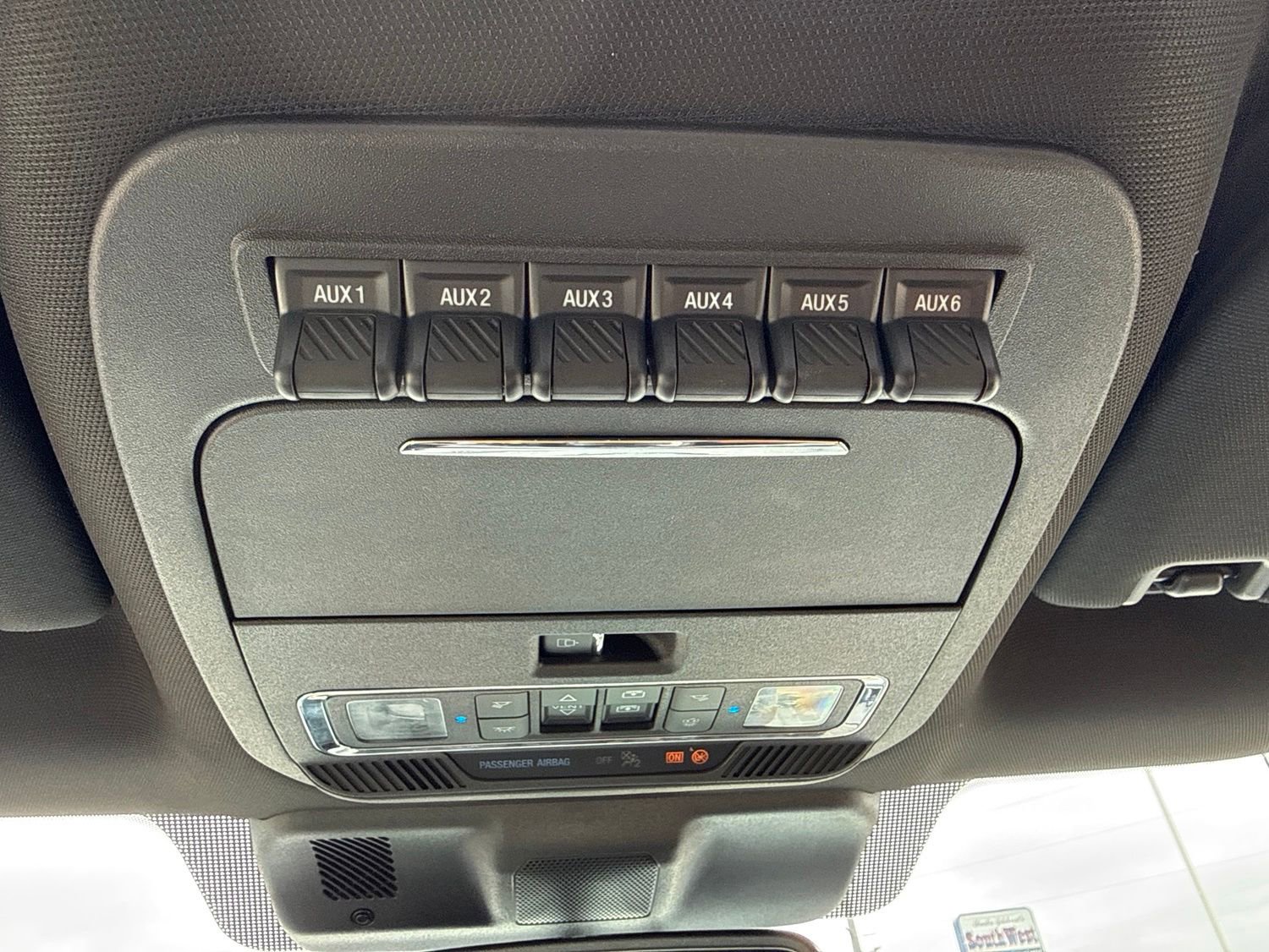 Used 2024 Ford F250 Platinum w/ Tremor Off-Road Package AWD/4WD image 17