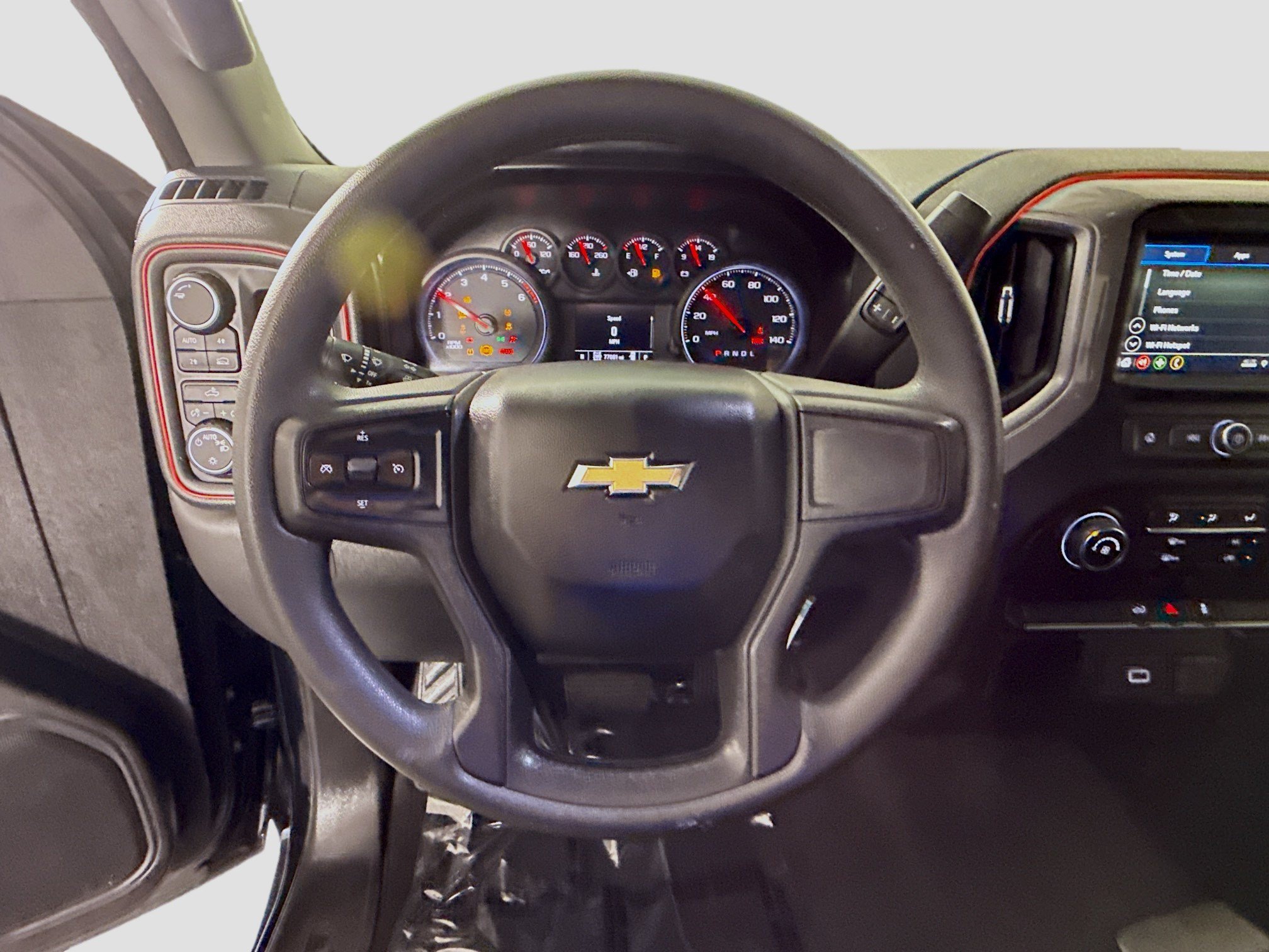 Used 2019 Chevrolet Silverado 1500 Custom w/ Custom Value Package AWD/4WD image 13