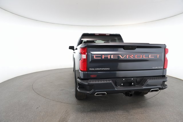 Used 2021 Chevrolet Silverado 1500 Custom w/ Safety Confidence Package image 13