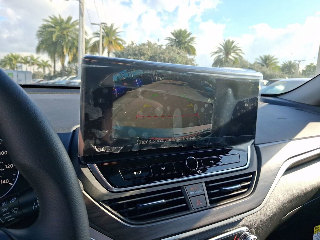 Used 2025 Nissan Altima 2.5 SV w/ SV Special Edition Package image 23