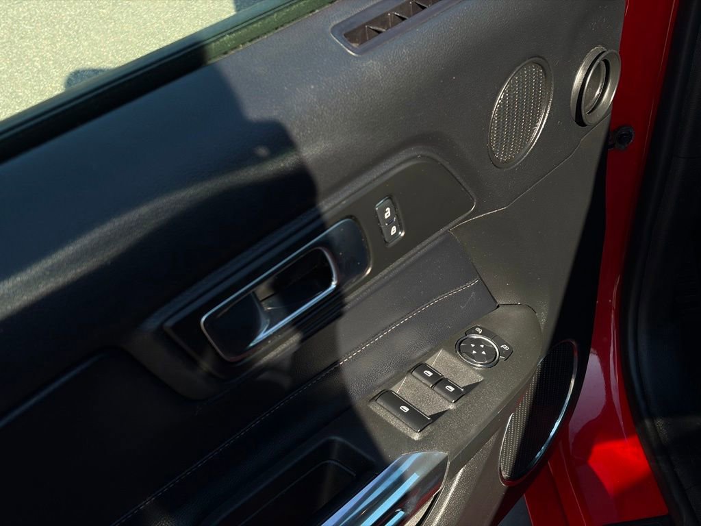 Used 2020 Ford Mustang Premium image 13