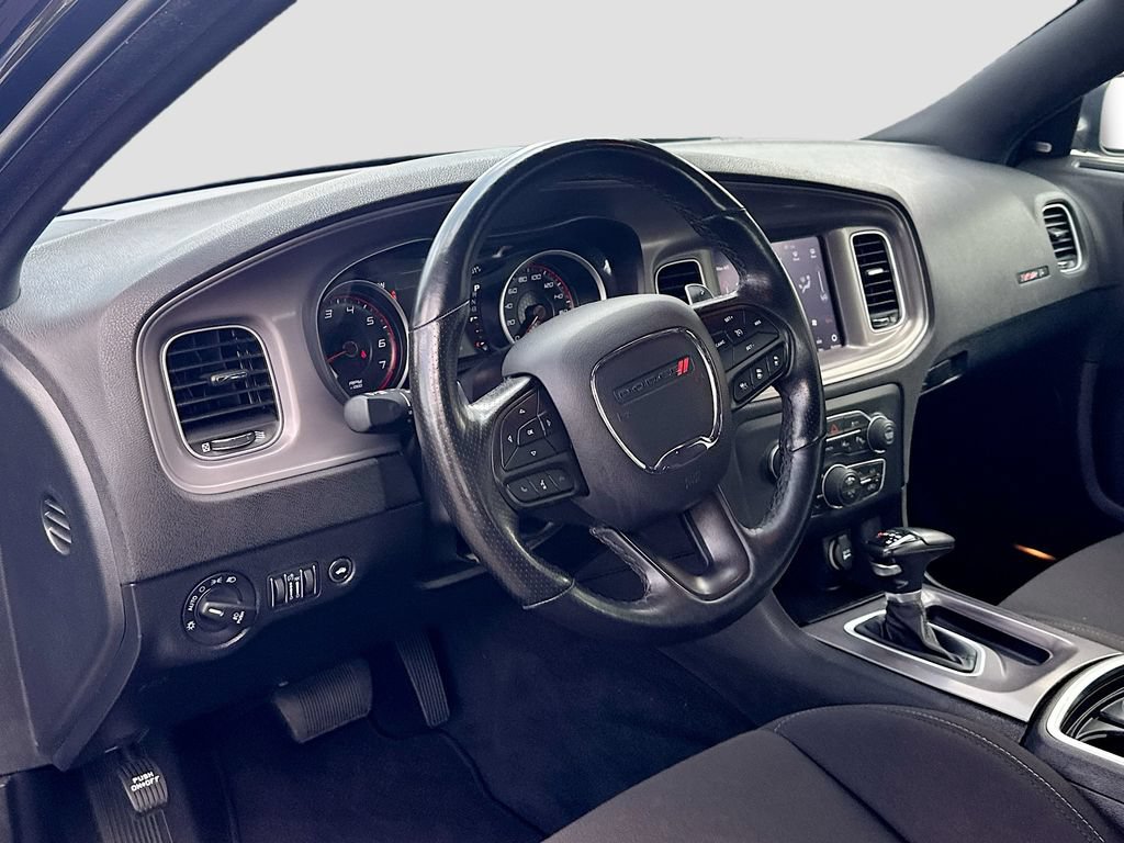 Used 2023 Dodge Charger Scat Pack w/ Navigation & Travel Group RWD image 32