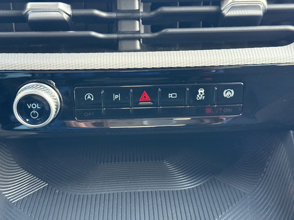 New 2026 Ford Explorer Active image 21