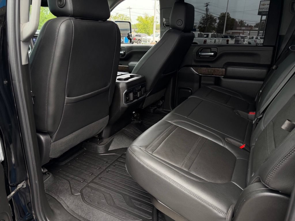 Used 2023 GMC Sierra 3500 Denali w/ Denali Ultimate Package AWD/4WD image 15