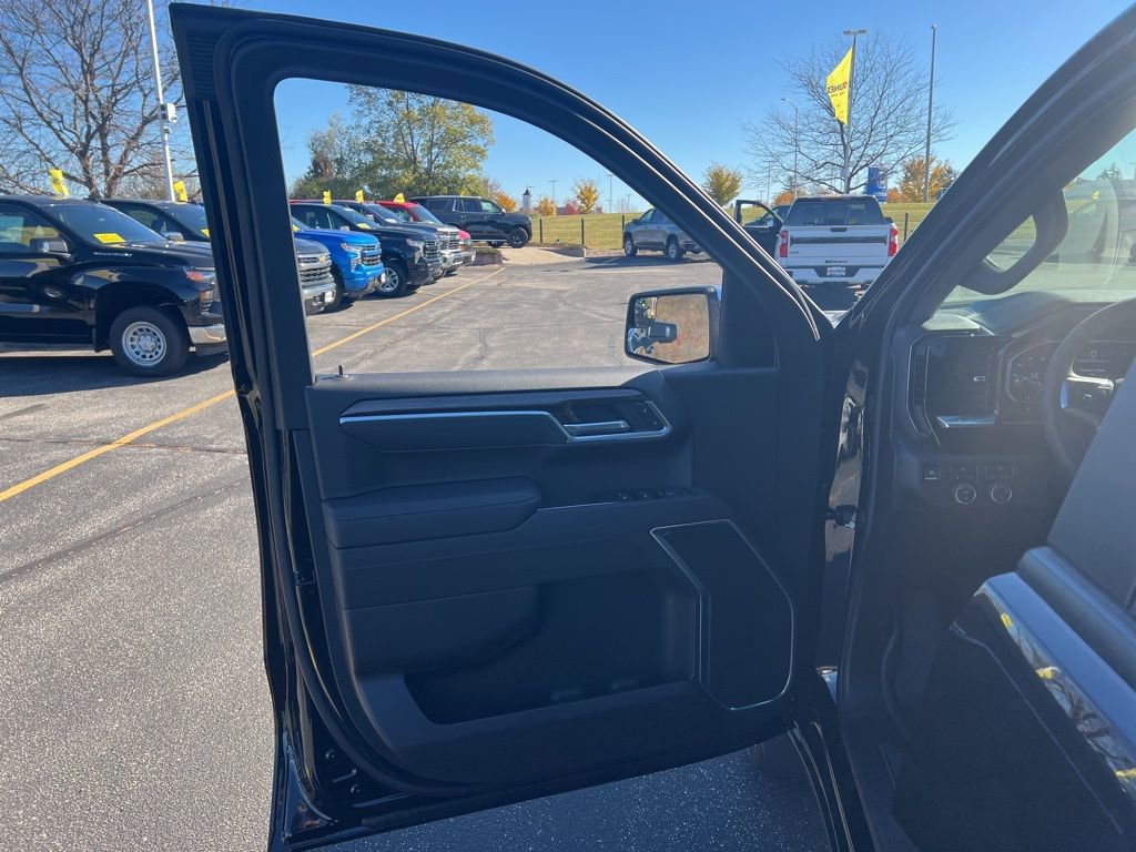 New 2026 Chevrolet Silverado 1500 LT w/ All Star Edition Plus image 7