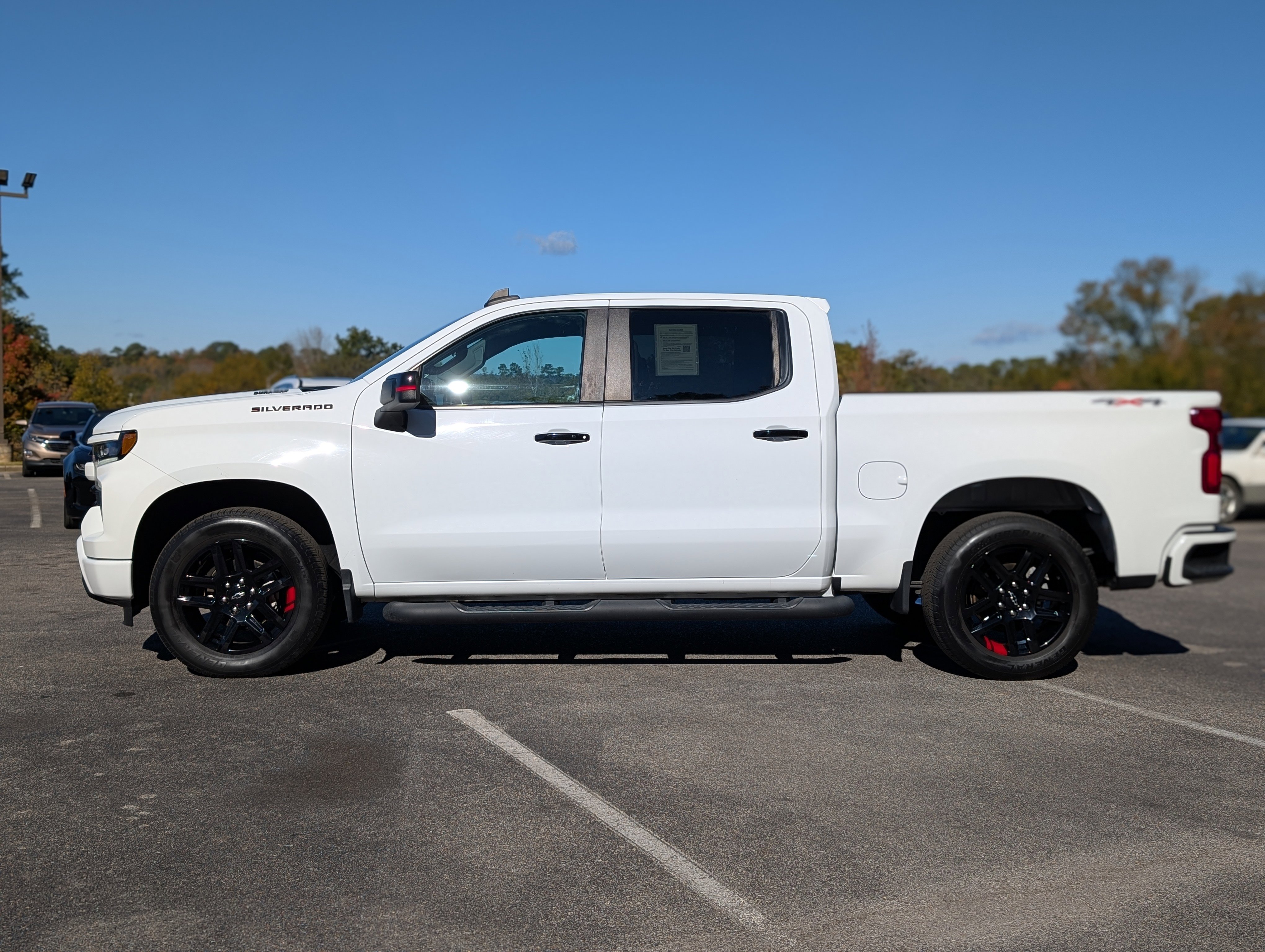 Used 2022 Chevrolet Silverado 1500 RST w/ Redline Edition image 6