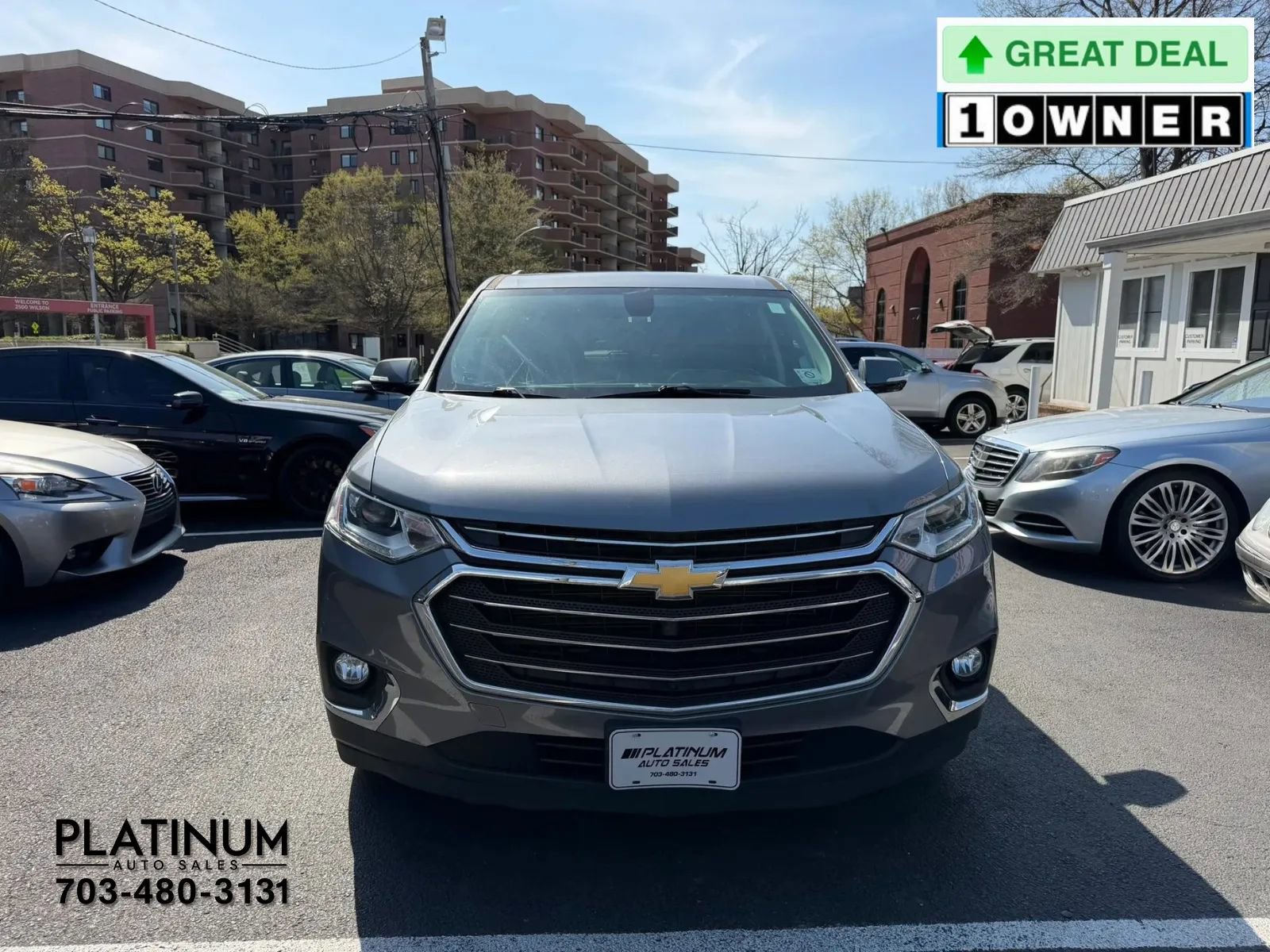 Used 2019 Chevrolet Traverse LT w/ LT Premium Package image 4