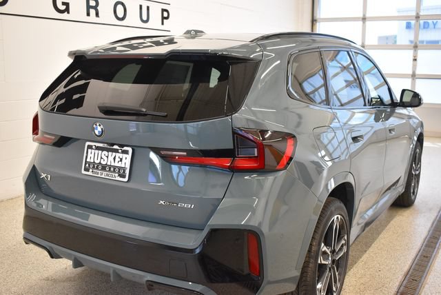 New 2026 BMW X1 xDrive28i w/ M Sport Package AWD/4WD image 4