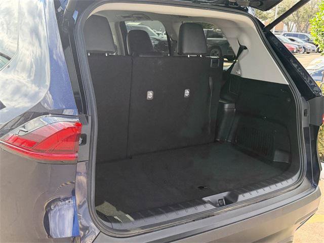 Certified 2025 Toyota Grand Highlander FWD image 26