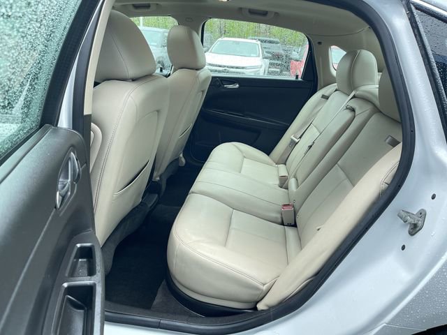 Used 2014 Chevrolet Impala LTZ FWD image 22