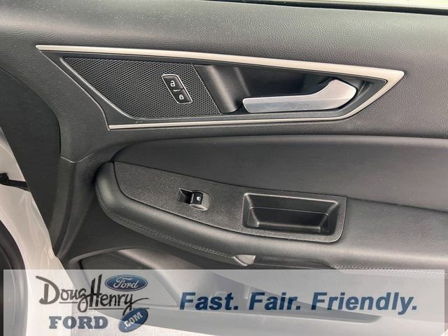 Used 2024 Ford Edge SEL image 33