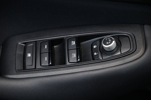 Used 2022 Subaru Outback Premium image 18