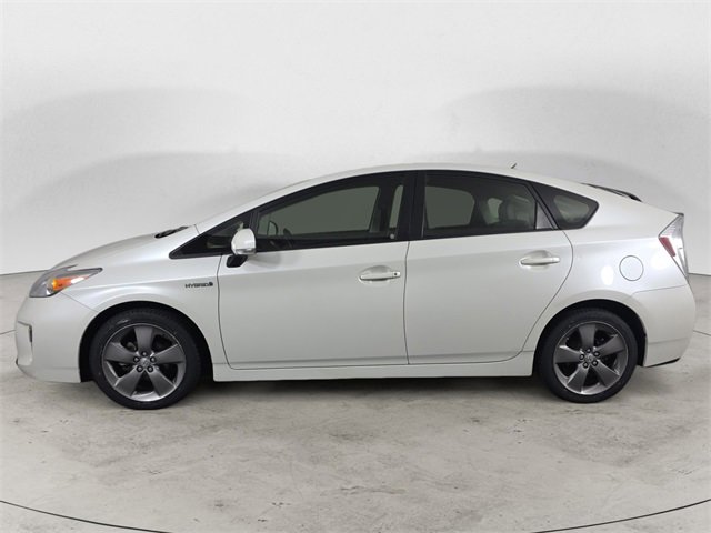 Used 2015 Toyota Prius Persona Series image 2