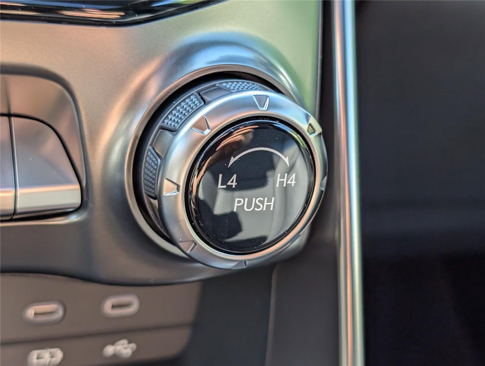 New 2026 Lexus LX 600 4WD w/ Luxury Package image 27