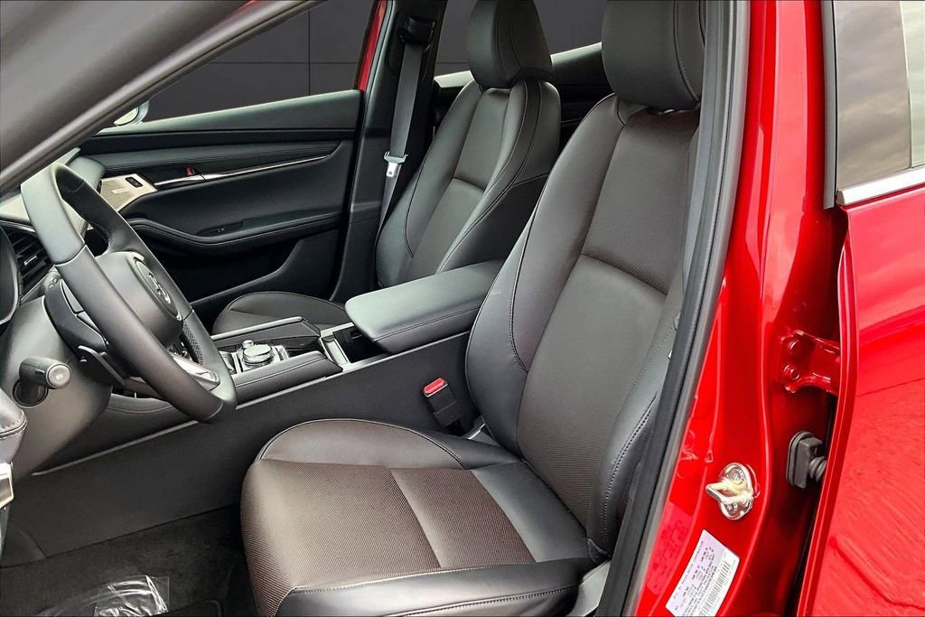 Used 2026 MAZDA MAZDA3 Hatchback w/ Appearance Package AWD/4WD image 9