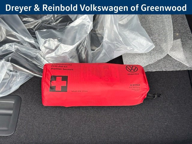 New 2026 Volkswagen GTI SE FWD image 33
