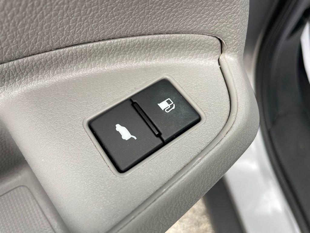 Used 2021 Honda Pilot Touring image 10