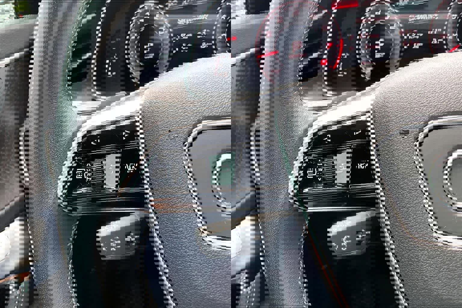 Used 2023 Audi A6 Premium Plus w/ Premium Plus Package image 23