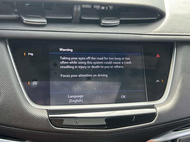 Used 2023 Cadillac XT6 Luxury image 29