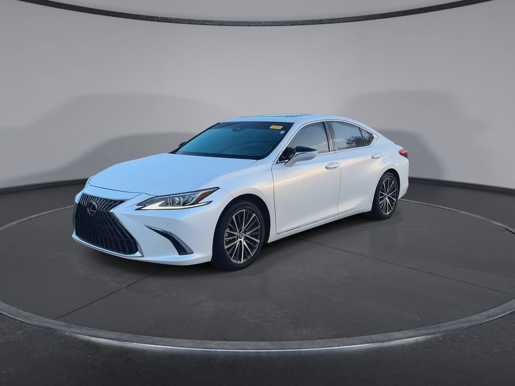 Used 2024 Lexus ES 350 w/ Premium Package FWD image 4