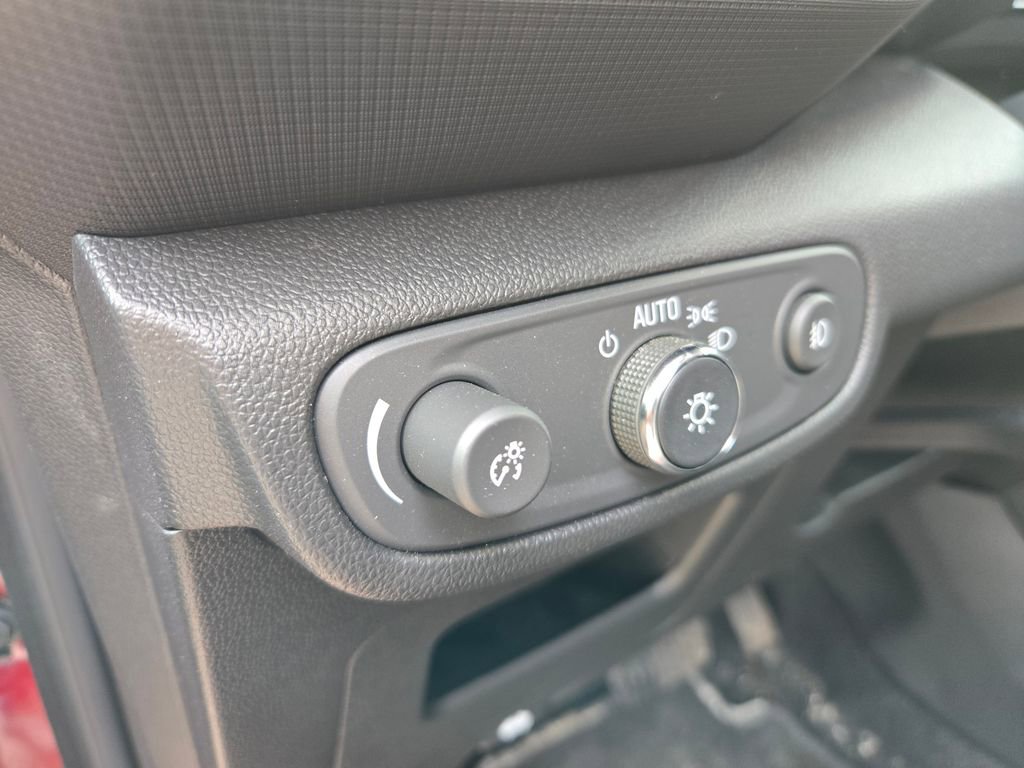 Used 2023 Chevrolet TrailBlazer RS image 16