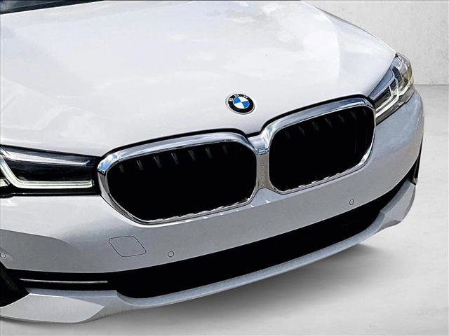 Used 2022 BMW 530i w/ Premium Package image 27