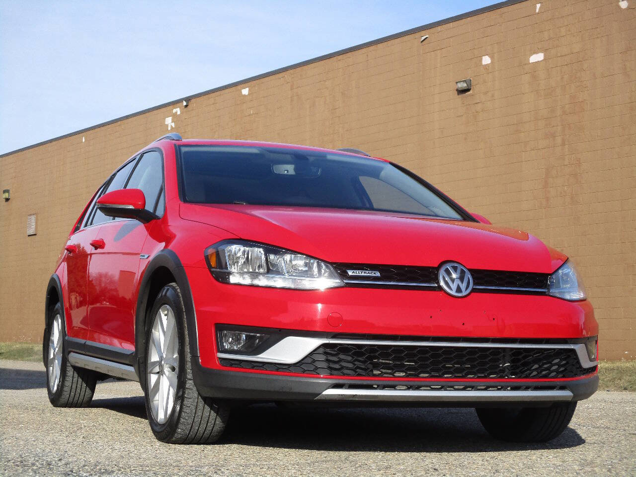 Used 2018 Volkswagen Golf Alltrack SE image 94