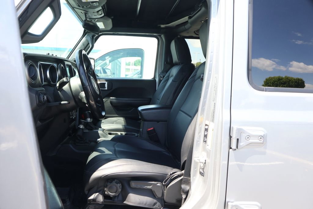 Used 2021 Jeep Gladiator Sport AWD/4WD image 12