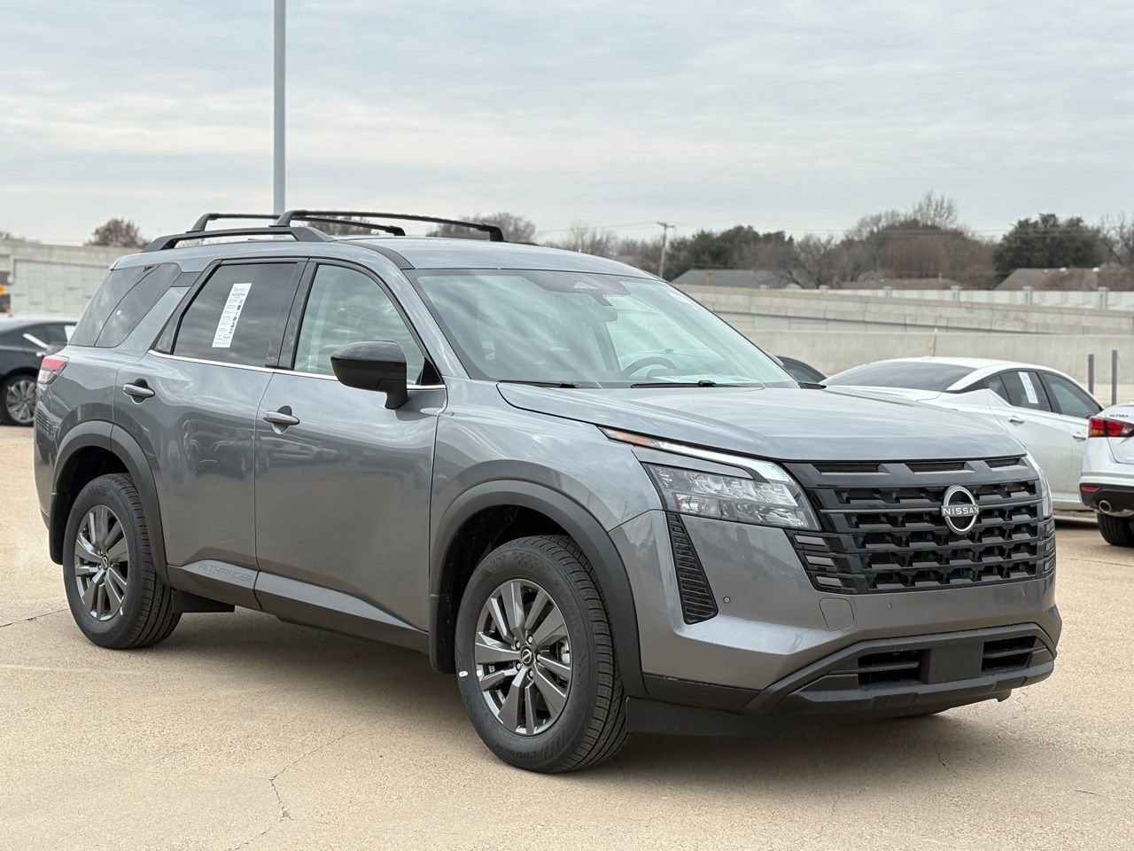 New 2026 Nissan Pathfinder SV image 5