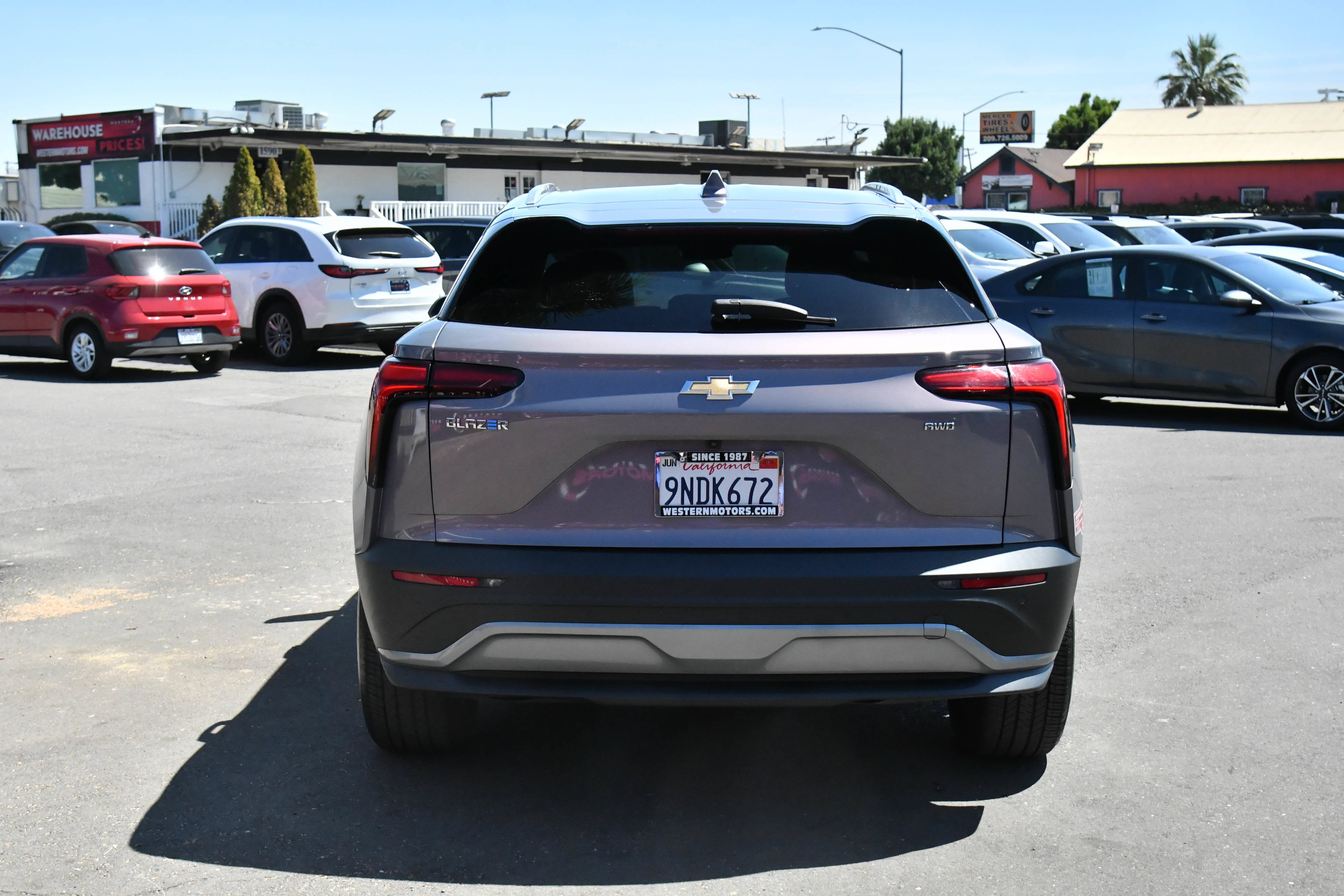 Used 2024 Chevrolet Blazer EV LT AWD/4WD image 7