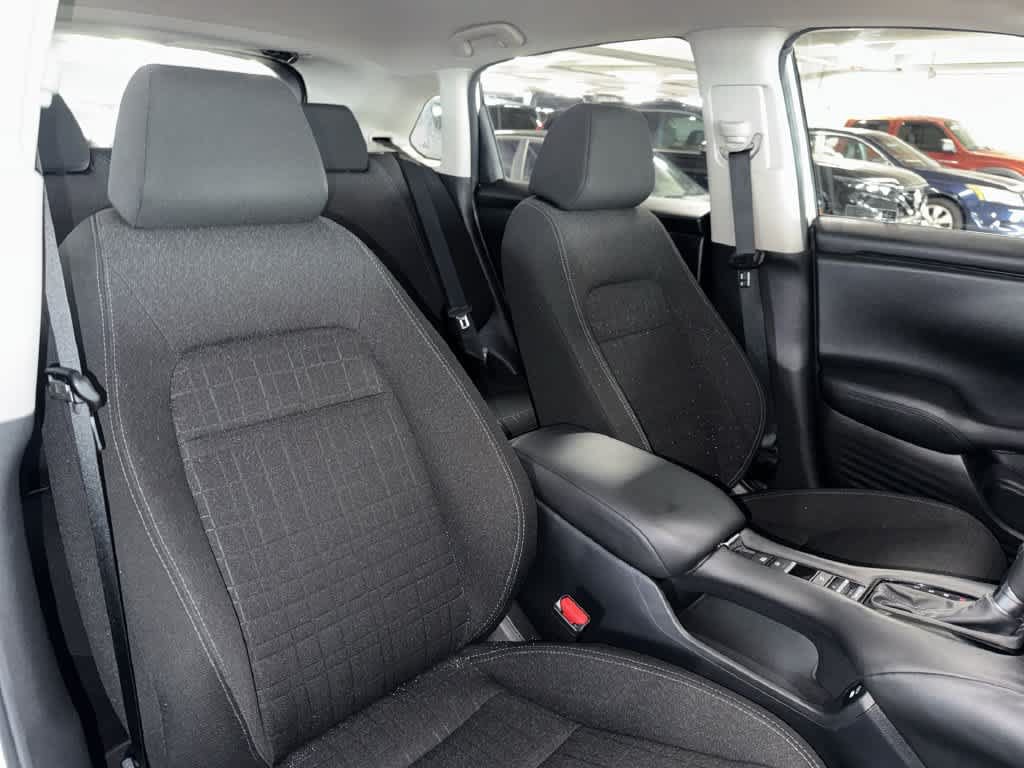 Used 2025 Honda HR-V LX image 26