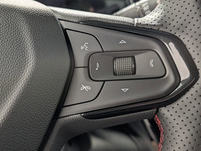 New 2026 Chevrolet Trax RS w/ Driver Confidence Package image 21