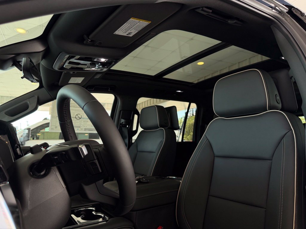 New 2026 GMC Yukon XL Elevation w/ Elevation Premium Package RWD image 15