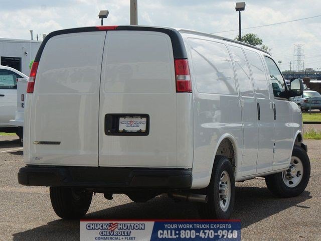 New 2025 Chevrolet Express 2500 w/ Driver Convenience Package RWD image 12