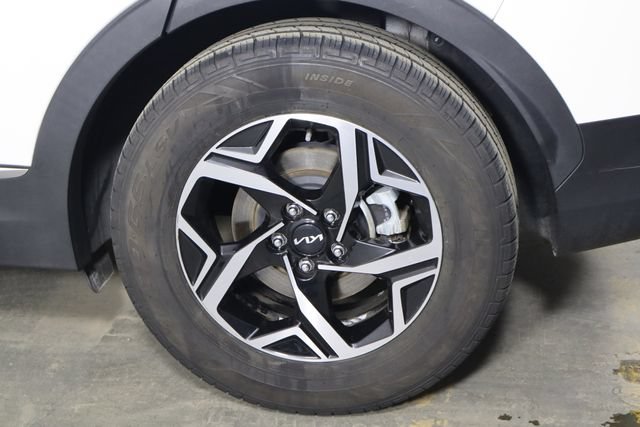 Used 2023 Kia Sportage LX FWD image 37
