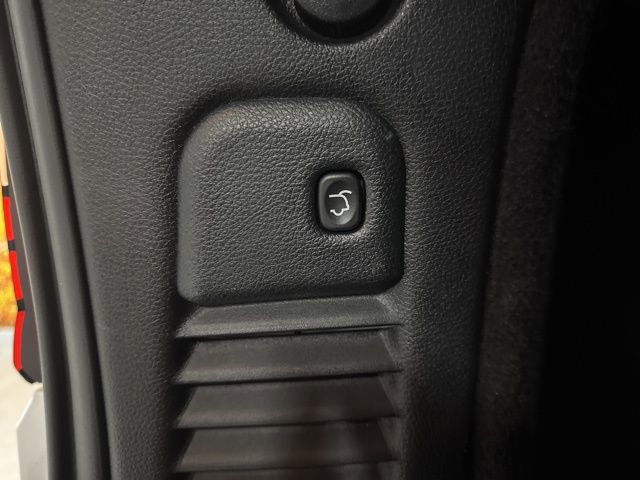 Used 2023 Dodge Durango GT image 45