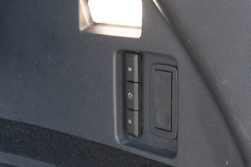 Used 2025 Lincoln Aviator Reserve w/ Illumination Package RWD image 16