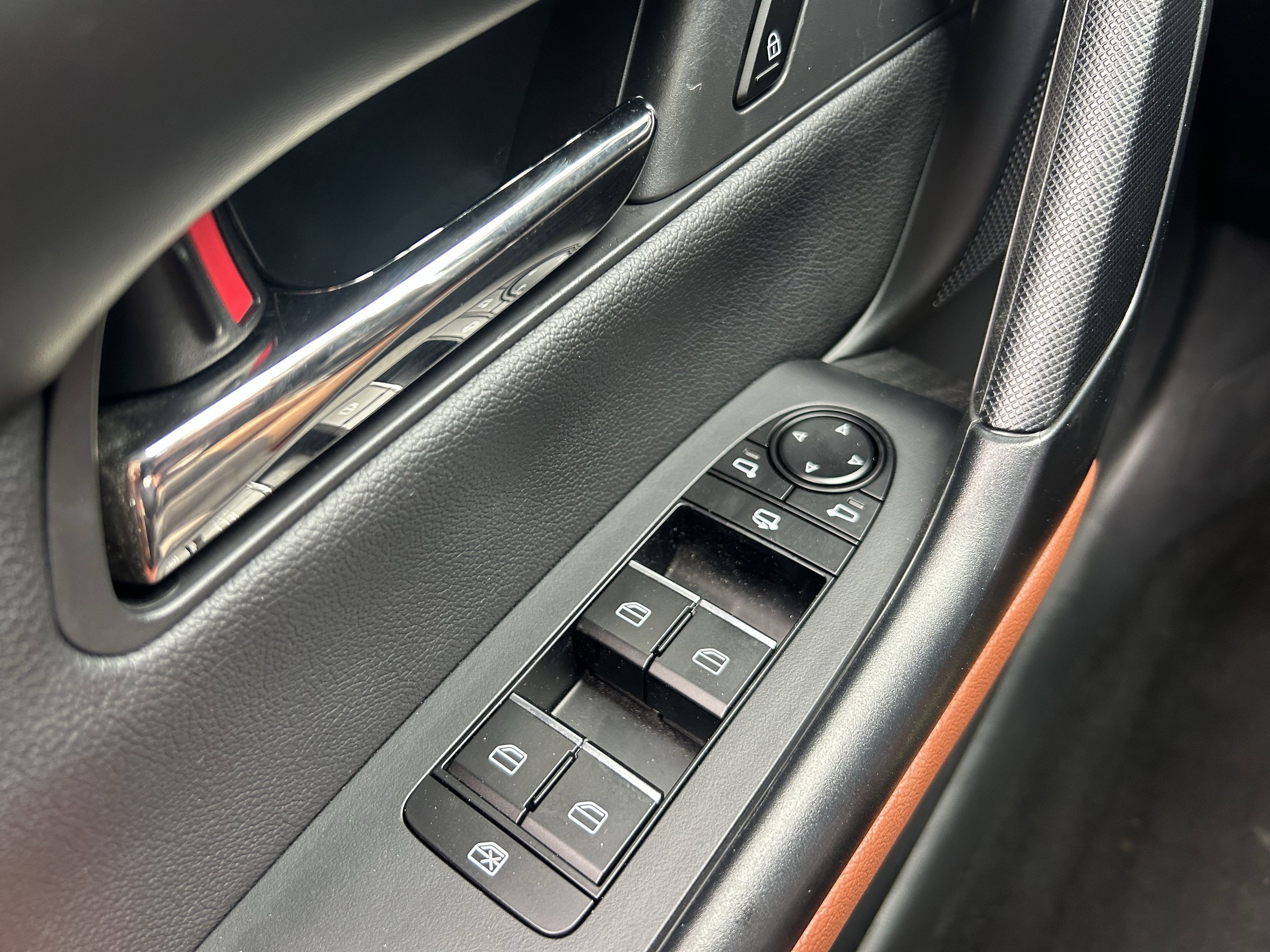 Used 2023 MAZDA CX-50 2.5 Turbo w/ Cargo Package AWD/4WD image 21