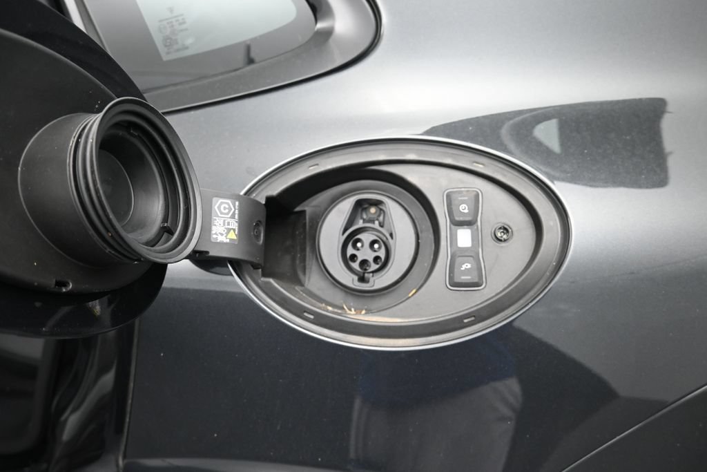 New 2026 Porsche Panamera 4 E-Hybrid AWD/4WD image 21