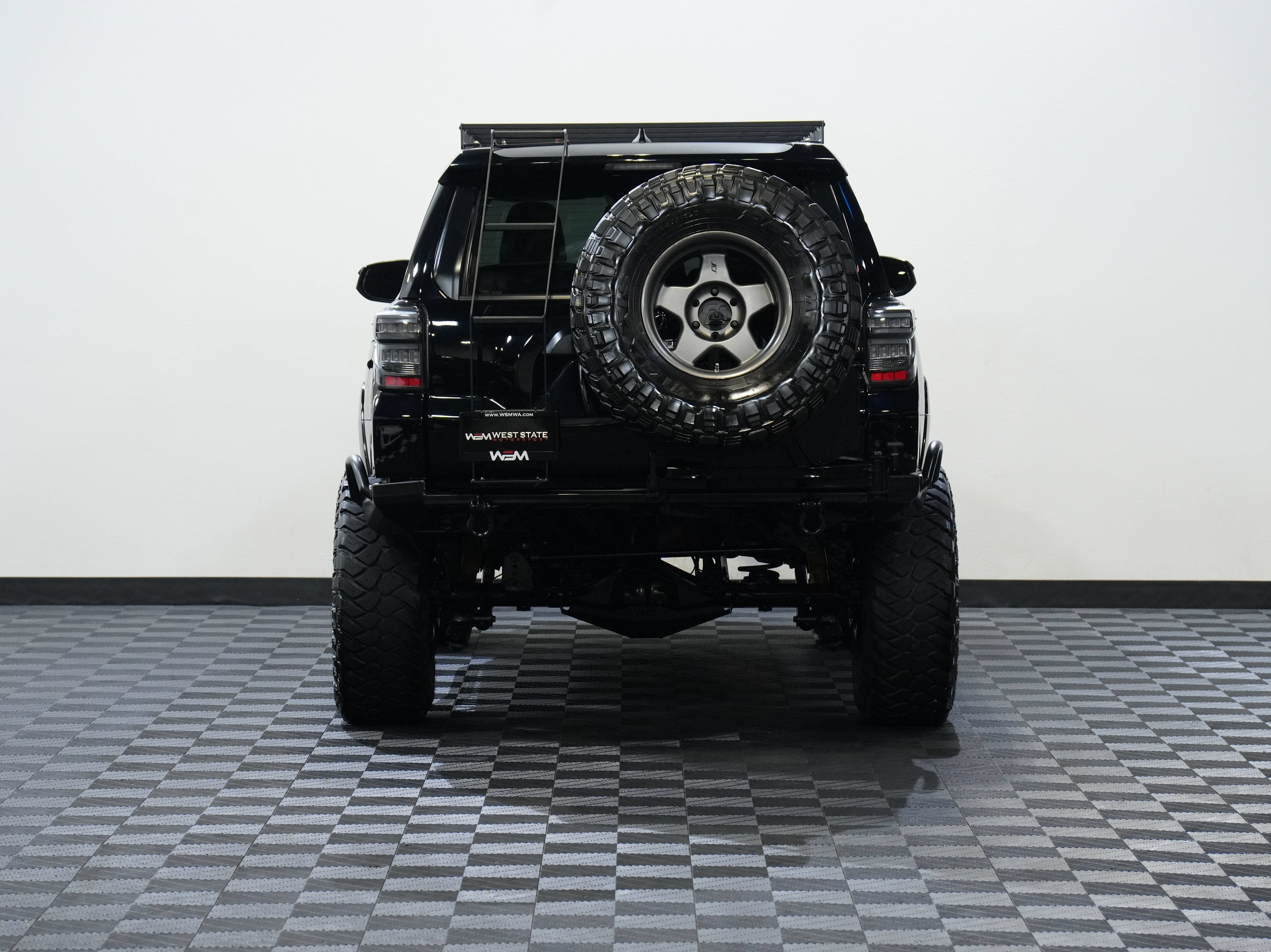 Used 2017 Toyota 4Runner TRD Off-Road AWD/4WD image 7
