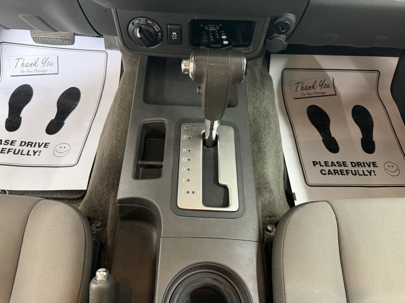 Used 2015 Nissan Xterra X AWD/4WD image 21