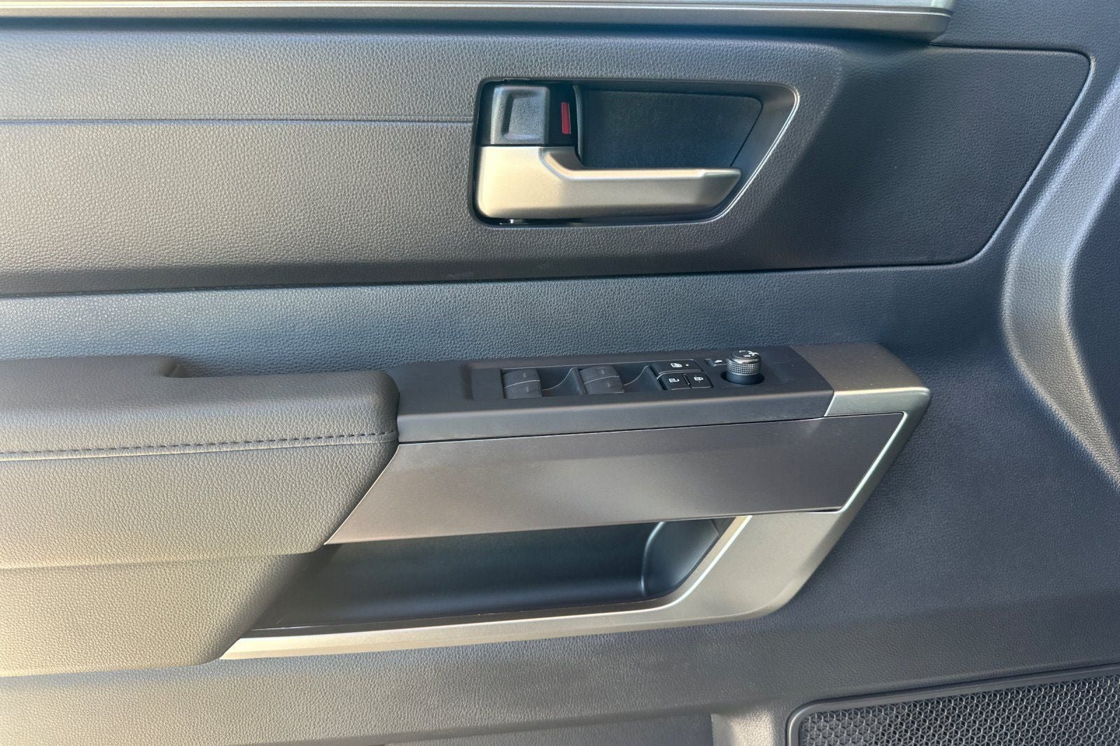 New 2026 Toyota Sequoia SR5 AWD/4WD image 12