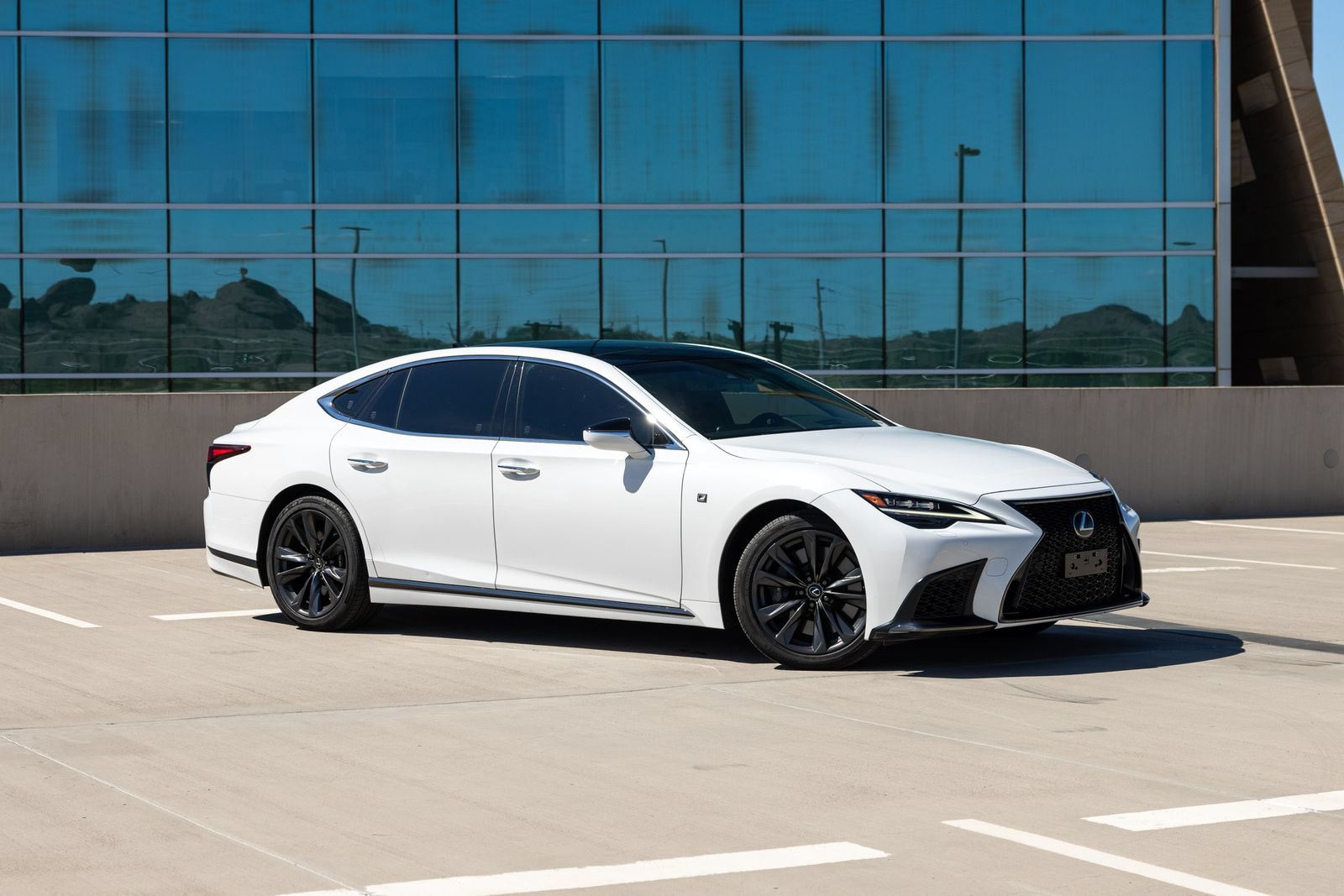 Used 2023 Lexus LS 500 F Sport w/ Cold Weather Package (CK) RWD image 41