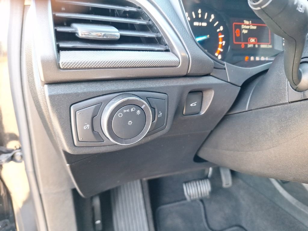 Used 2020 Ford Fusion S image 6