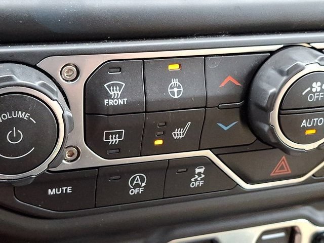 Certified 2023 Jeep Gladiator Sport AWD/4WD image 28
