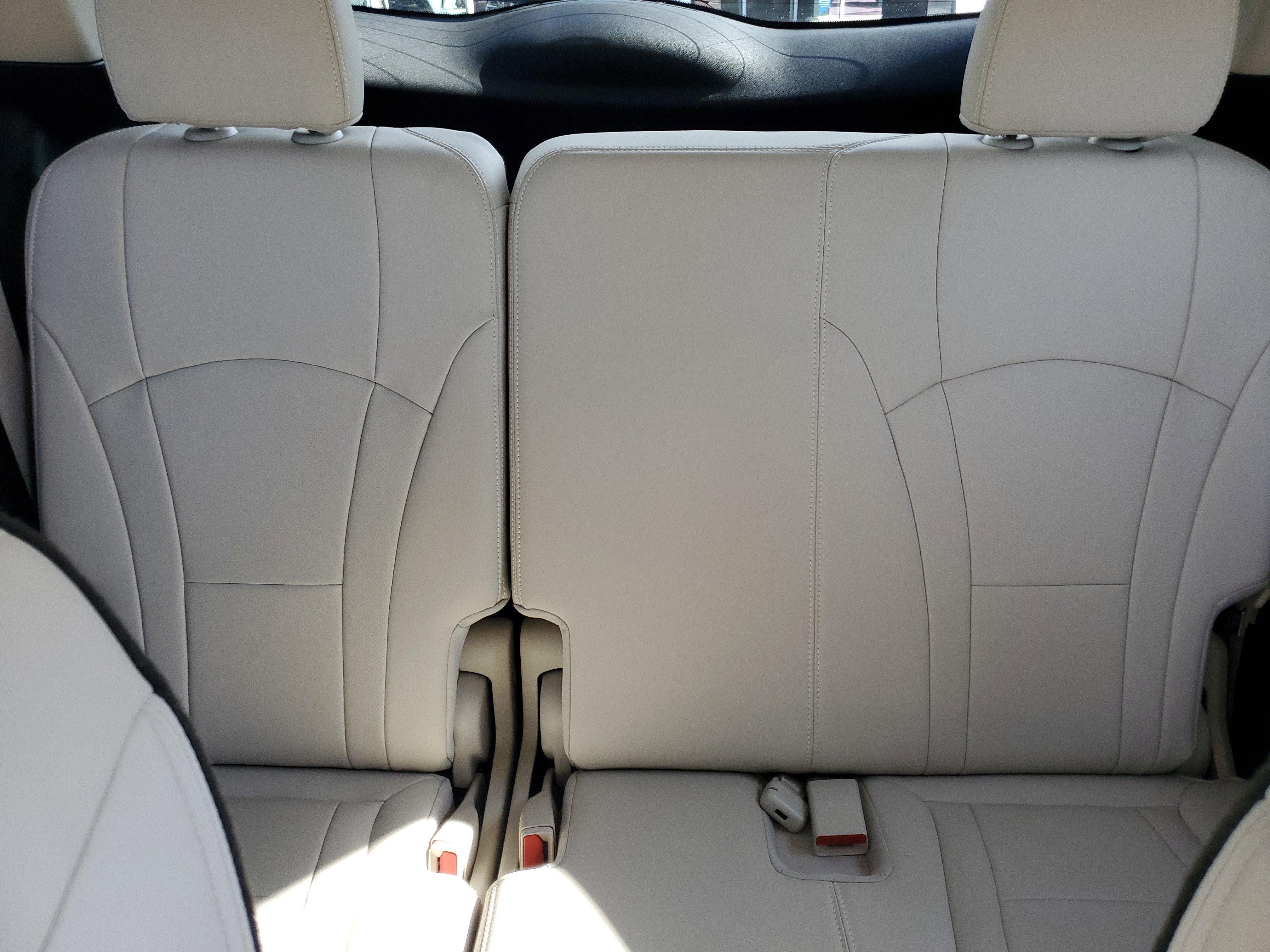 Used 2022 Buick Enclave Essence w/ Experience Buick Package image 17