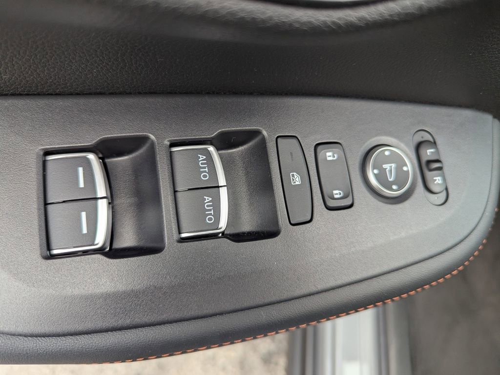 Used 2024 Honda HR-V Sport image 16