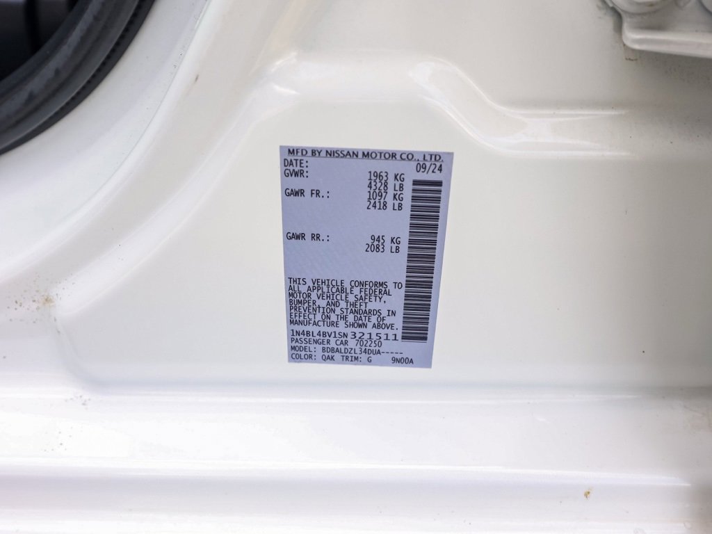 Used 2025 Nissan Altima 2.5 S image 32