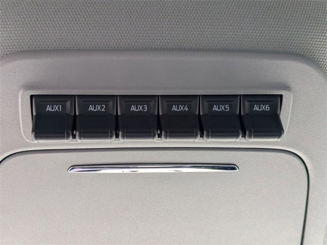 New 2026 Ford F250 Lariat w/ Black Appearance Package image 29