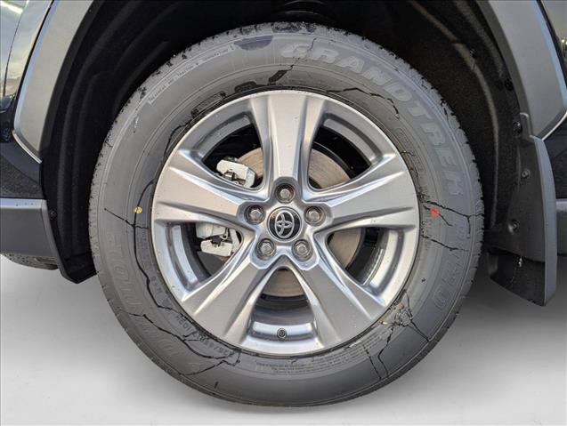 New 2025 Toyota RAV4 XLE image 10